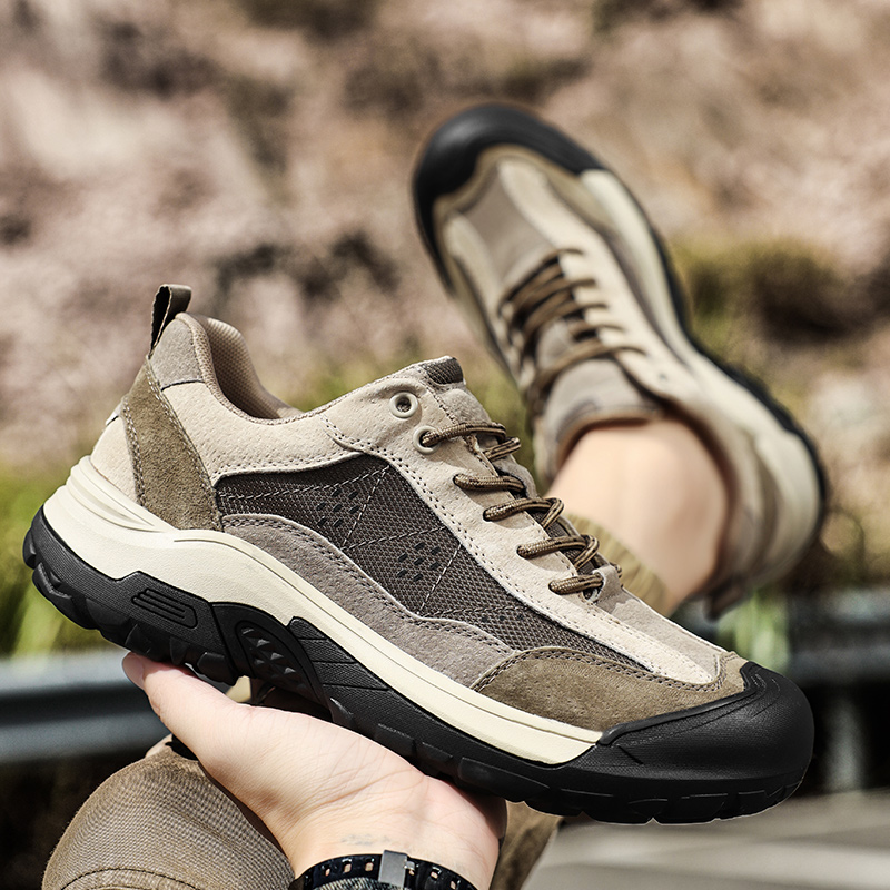 2026 New Mountaineering Shoes  - Outdoor Hunting Fabric recension och pris